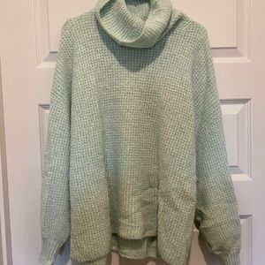 American Eagle sweater